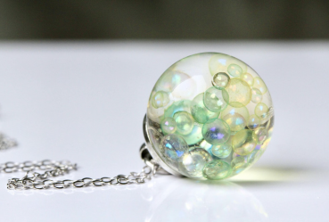 Halskette Seifenblasen Regenbogen Perlen in Gießharz Kette mit Glaskugeln funkelndes Geschenk für Sie Freundin Schwester Mutter